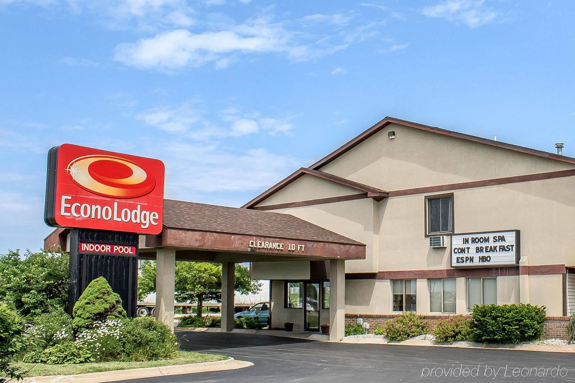 Econo Lodge Traverse City Eksteriør bilde